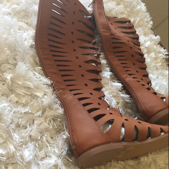 torrid Shoes - NWT Torrid Knee High Gladiator Sandals Brown Wide